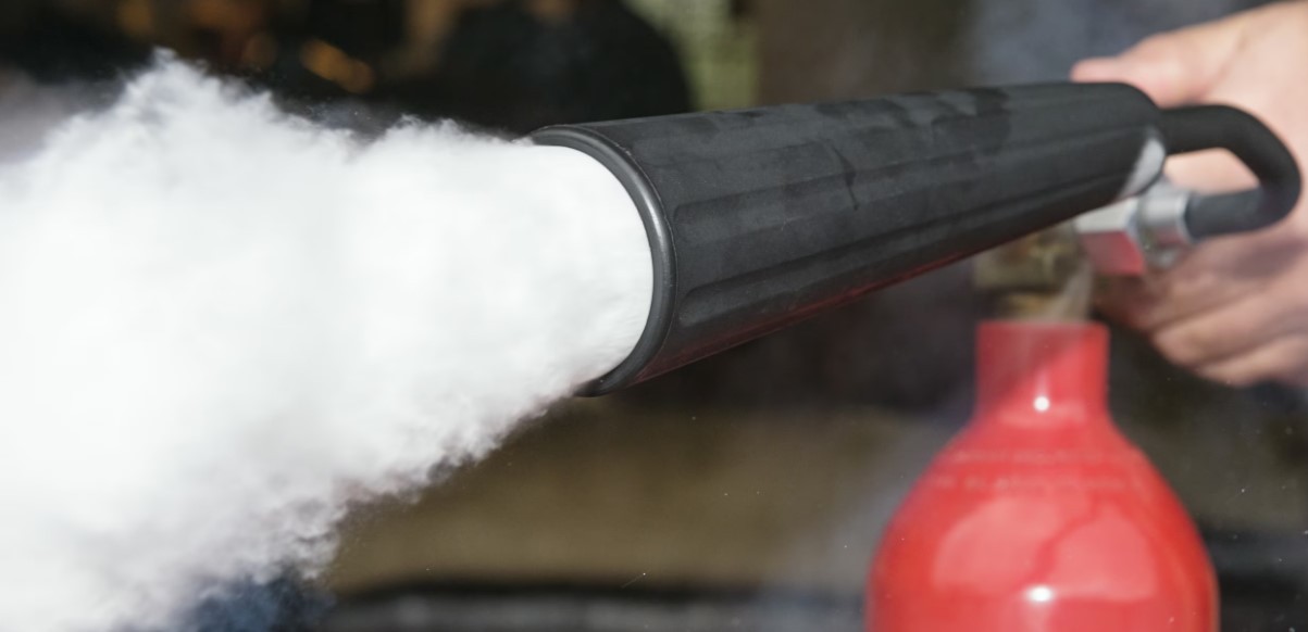 Carbon dioxide fire extinguishers Carbon dioxide fire extinguishers